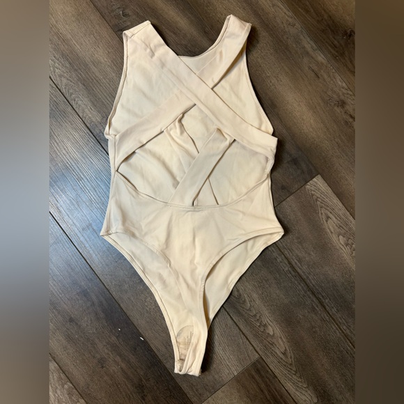 Women’s free people bodysuit. NWOT. Medium. - Picture 2 of 3